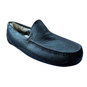 Men 11 EEE Wide UGG Ascot Wool Fleece Lined Black Leather 5379W Slippers Loafers